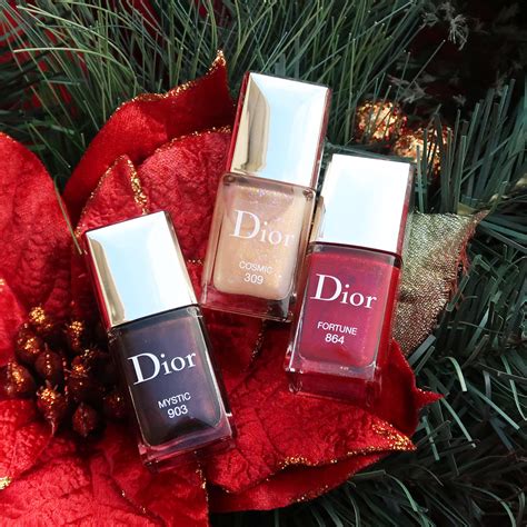 dior christmas nail polish 2022|NEW DIOR HOLIDAY 2022 COLLECTION .